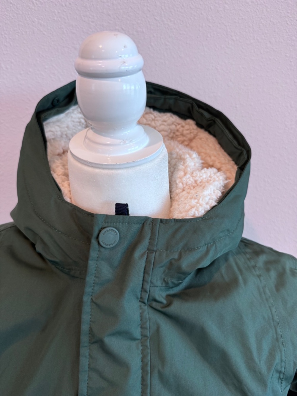 LANDS END Woman’s Down Green Parka w/Hood  Size XXL 12-14 - Picture 4 of 16